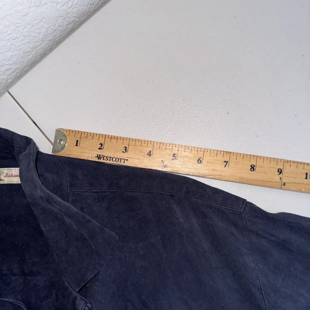 Tommy Bahama Button Up Shirt Mens Small Black Short Sleeve‎